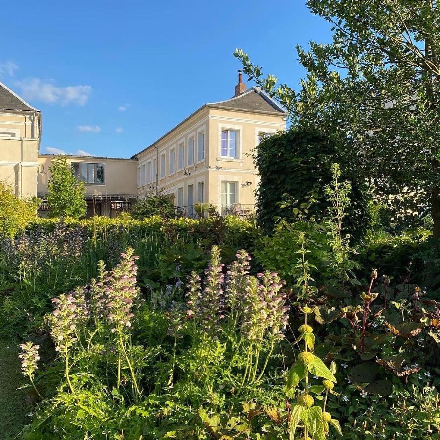 Au Jardin Des Deux Ponts Bed & Breakfast Abbeville Bagian luar foto